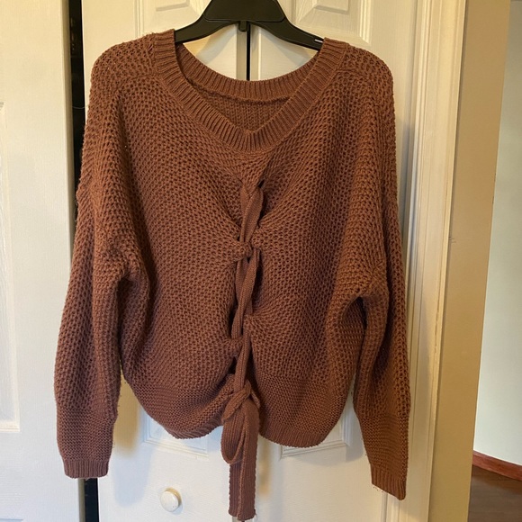 Express mauve tie back sweater - Picture 3 of 5